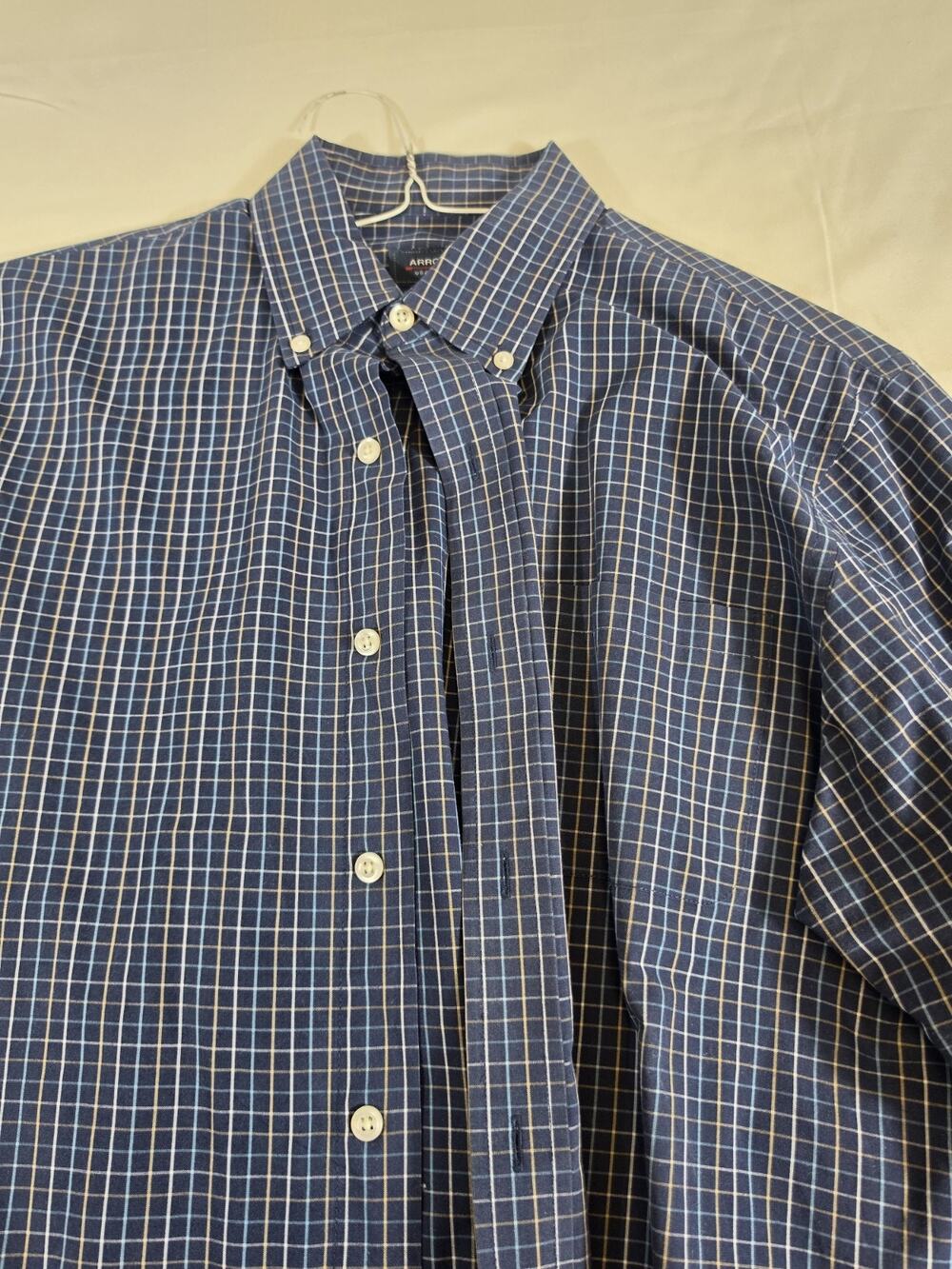 Arrow Multicolor Plaid Long Sleeve Size Medium